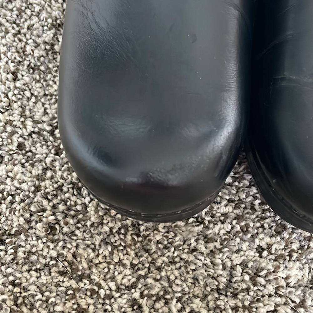 Dansko clogs - Picture 3 of 4